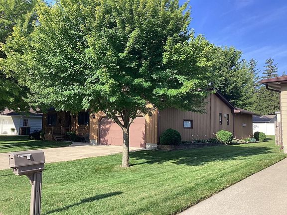 4th image of 1601 Cheryl Ave