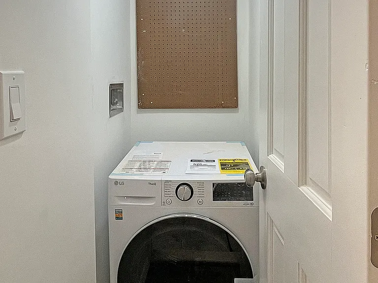725 Coney Island Ave #2 — Photo 11