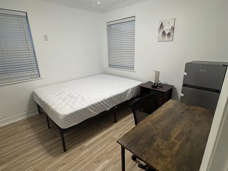 Mason Dr — Photo 1