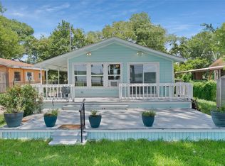 2425 E Lake Dr, Weatherford, TX 76087