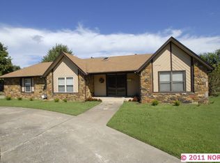 509 E Newton Pl, Tulsa, OK 74106