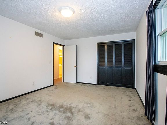5th image of 2180 S Carr Rd