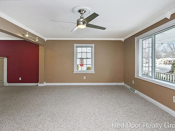 4th image of 5165 Marlowe Ave SE