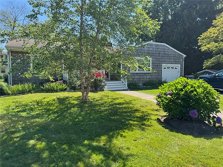 41 Dudley Ave — Photo 34