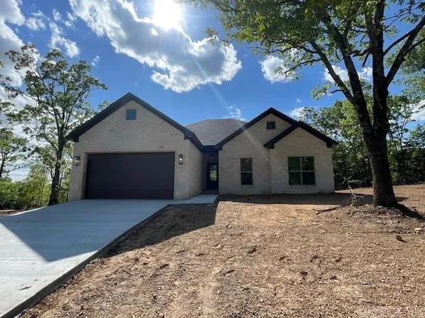 200 Blackjack Rd, Greenbrier, AR 72058