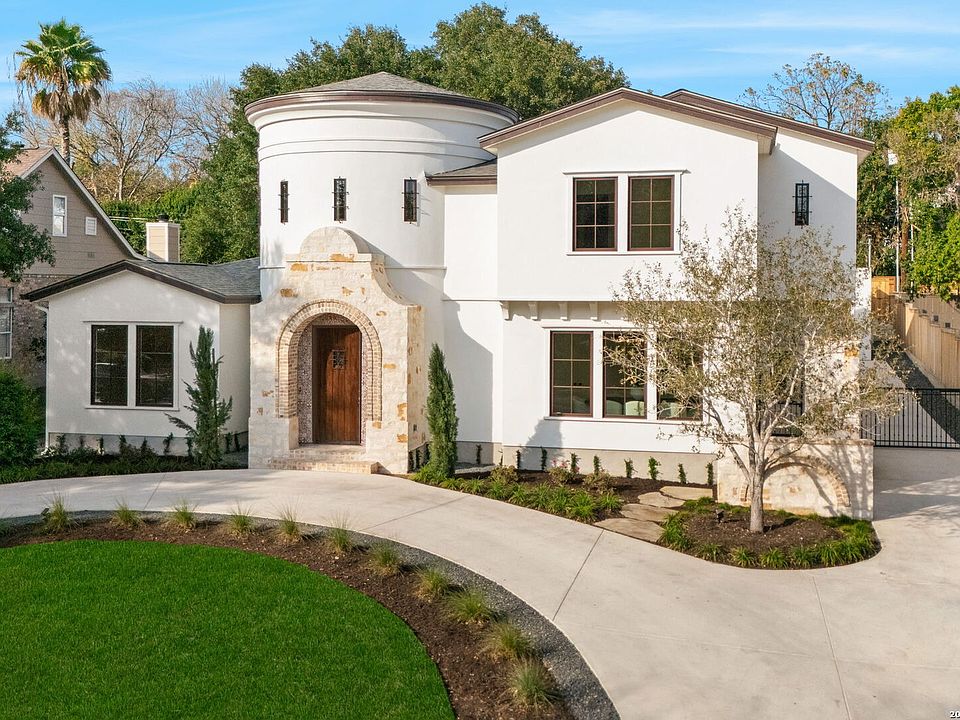 1st image of 817 Garraty Rd