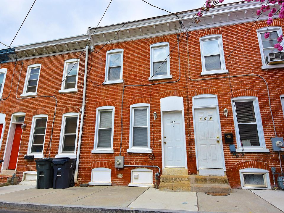 1st image of 805 Windsor St