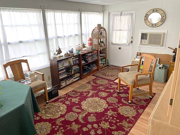 4th image of 7400 46th Ave N Lot 157