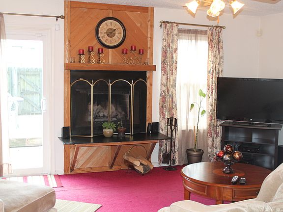4th image of 3917 Thalia Trace Ct