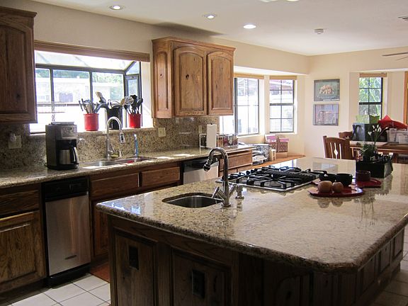 3rd image of 5616 W Avenue M4