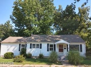 304 E 7th St, Lamar, MO 64759