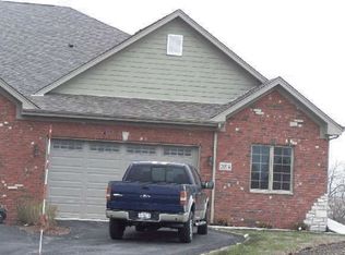 20514 Oak Ct, Frankfort, IL 60423