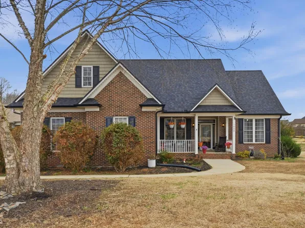 1080 Corie Crest Dr, Boiling Springs, SC 29316