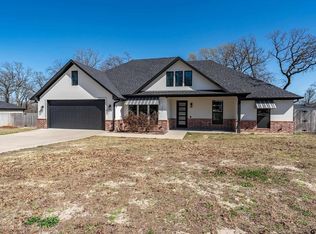 176 County Road 2462, Mineola, TX 75773