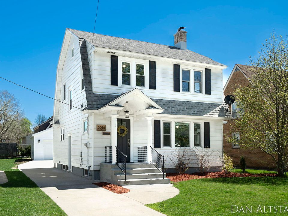 1st image of 2214 College Ave SE