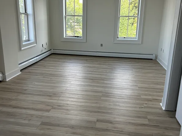 25 West St #2, Litchfield, CT 06759