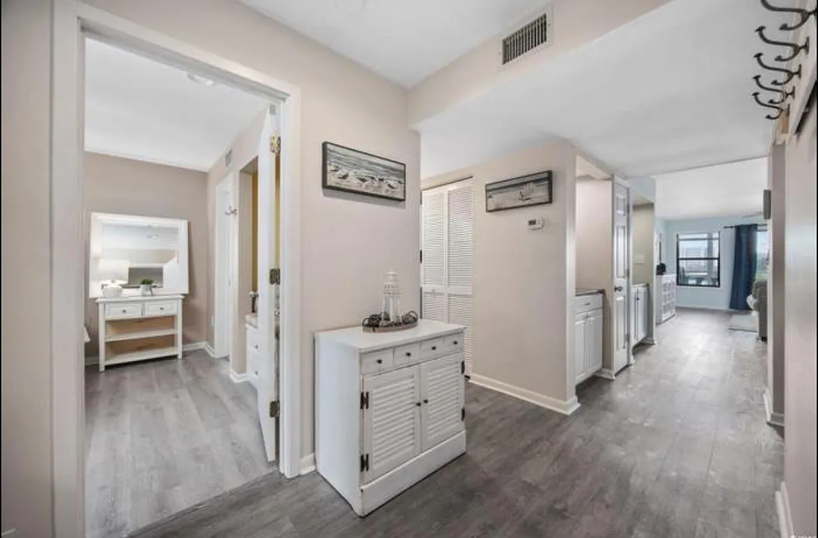 2 bed, 1150 sqft, $1,850 — Photo 3