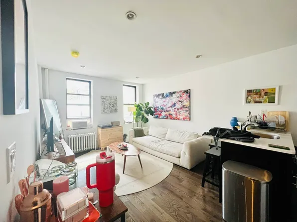 339 East 22nd Street image 1 of 5