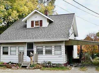 2727 Shannon Rd, Erie, PA 16510