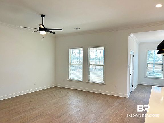 2nd image of 964 Ashville Cir
