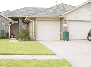 2912 Sandstone Dr, Norman, OK 73071