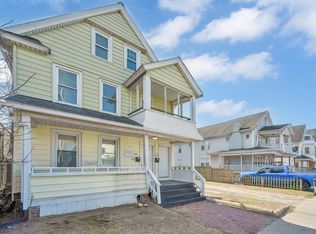 739-741 Carew St, Springfield, MA 01104