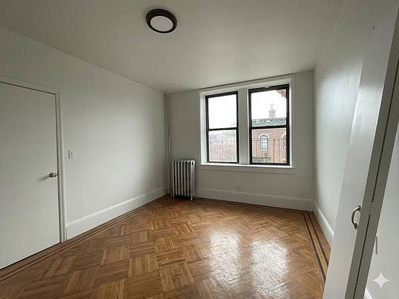 5th image of 5721 4th Ave #3R