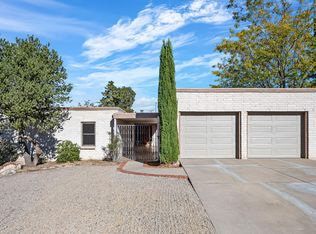 901 Poco Cerro Ct SE, Albuquerque, NM 87123