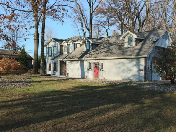 50740 M 152, Dowagiac, MI 49047