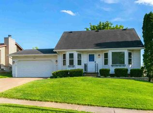 1345 W 48th St, Davenport, IA