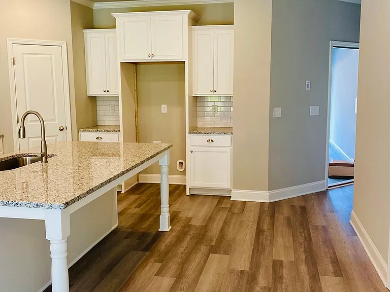 2425 Morgan Place Dr — Photo 6