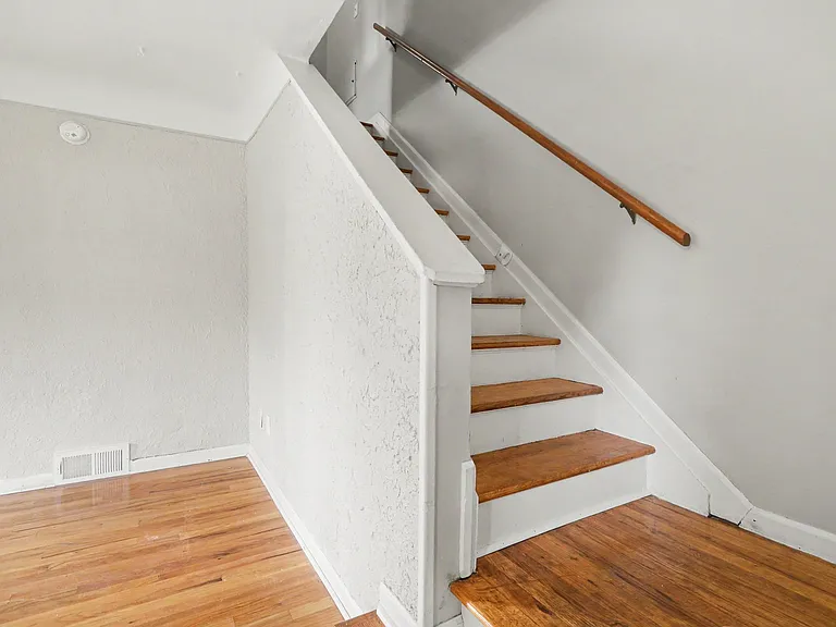 114 Crocker Blvd #114 — Photo 13