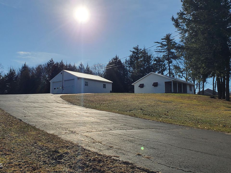 3948 NY Highway150, West Sand Lake, NY 12196 Zillow