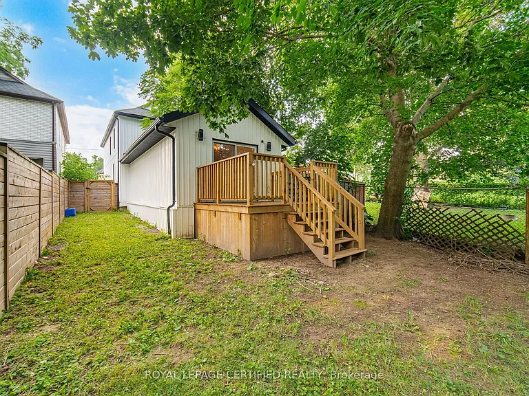 5759 Robinson St — Photo 42