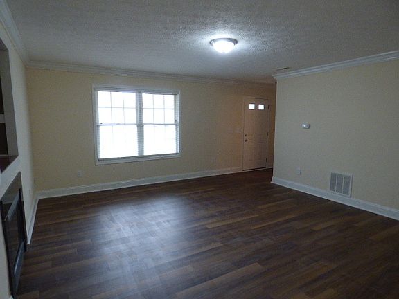 3rd image of 5529 Mossy Creek Dr