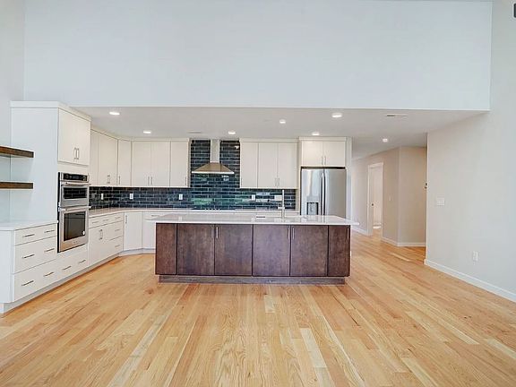 4th image of 6428 Ichabod Pl