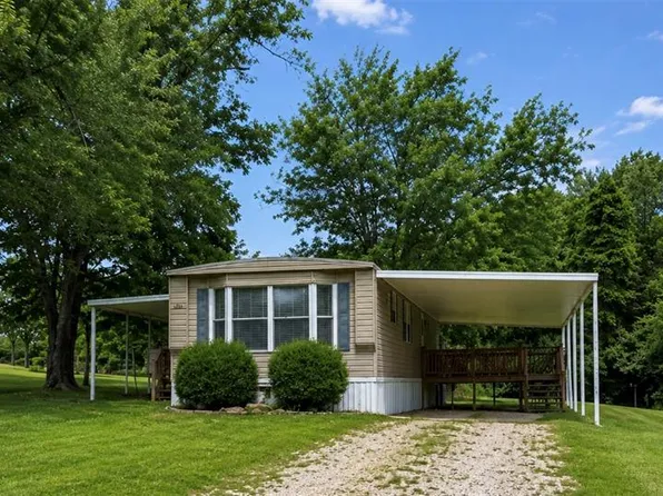 26175 Carrol St, Warrenton, MO 63383