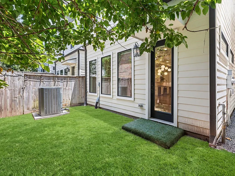 4744 Aftonshire Dr — Photo 45
