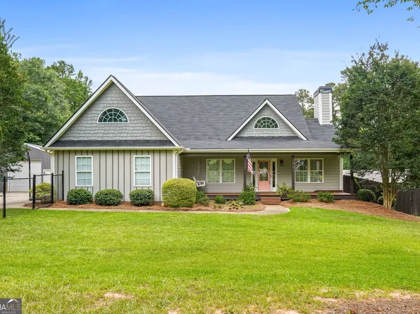 892 Morgan Dairy Rd, Milner, GA 30257