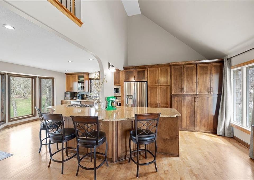 s*6様 house on the hill 90tops 3886 E Hawthorne Hill Ln, Springfield, MO 65809 [Updated 5/15]