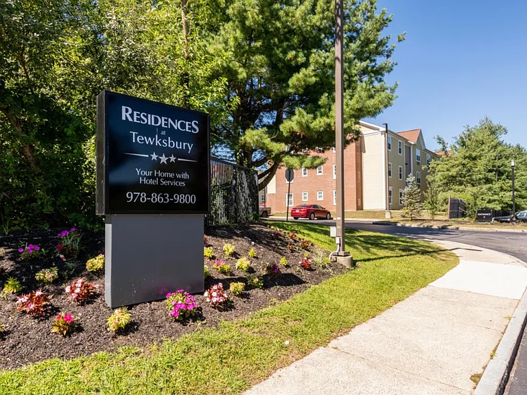 Residences at International Place — Photo 11