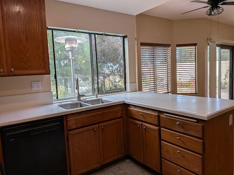 3510 Hastings Dr — Photo 8