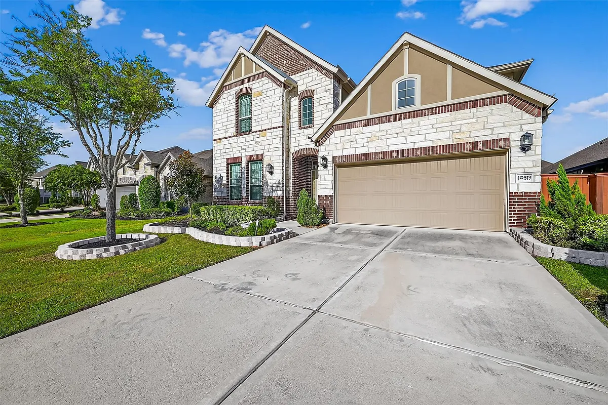 Building Photo - 10519 Forfar Ln
