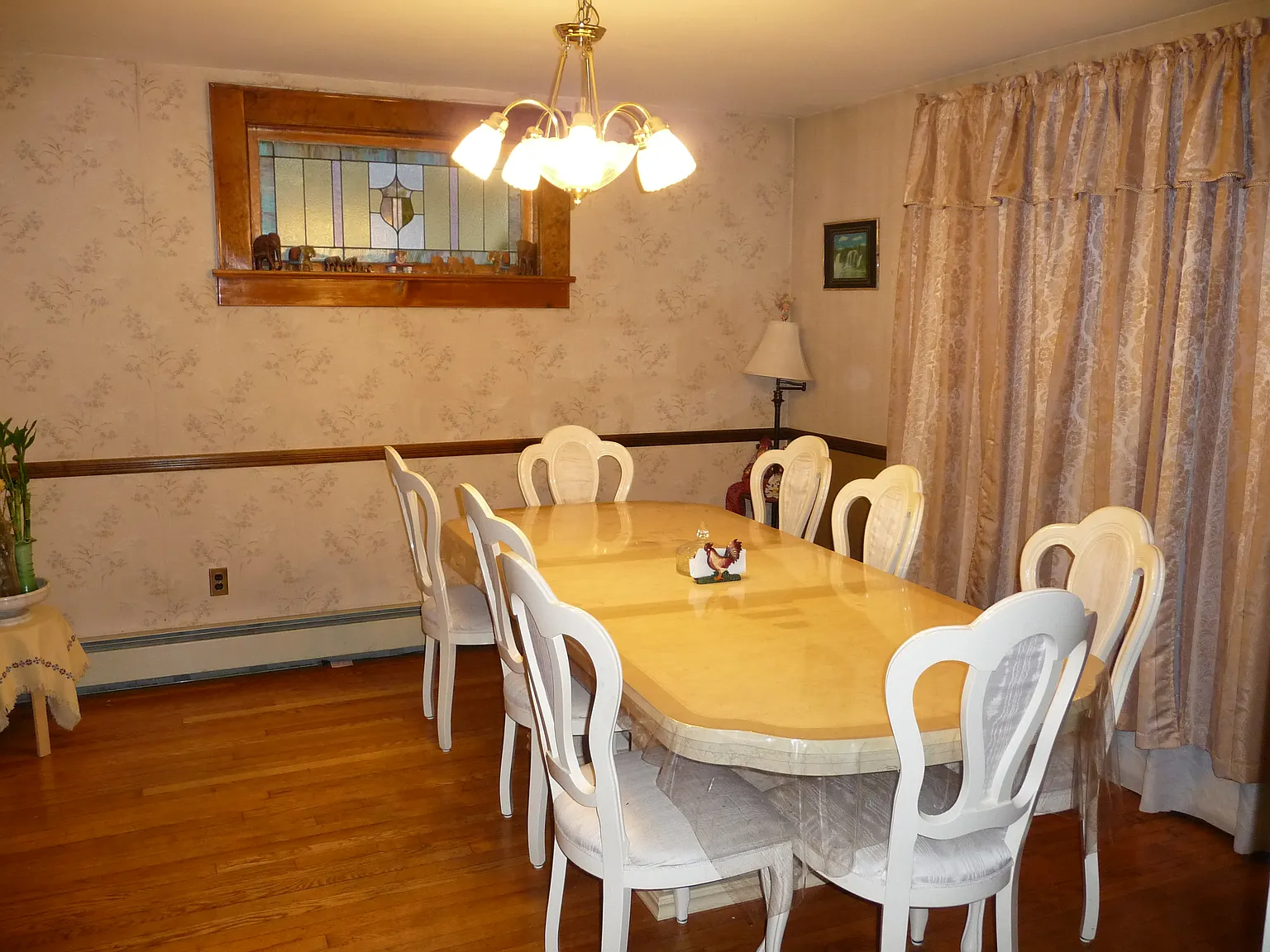 4 bed, 1750 sqft, $4,000 — Photo 4