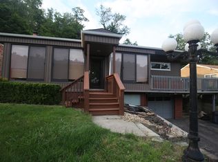 1045 Broughton Rd, Pittsburgh, PA 15236