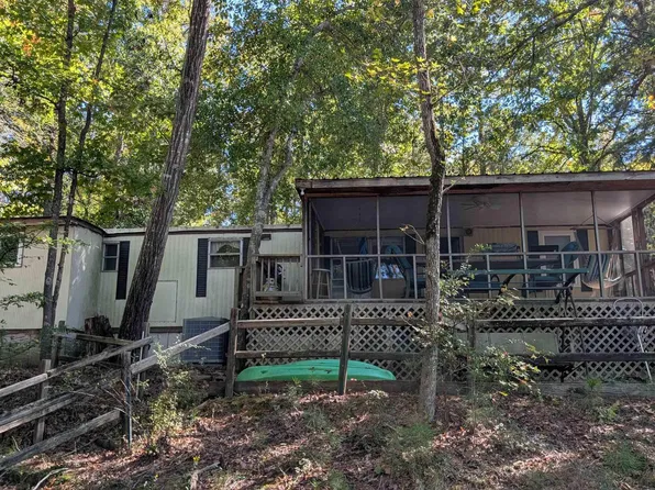 275 Kingfisher Dr, Ridgeway, SC 29130