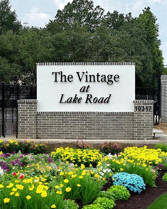Front gate