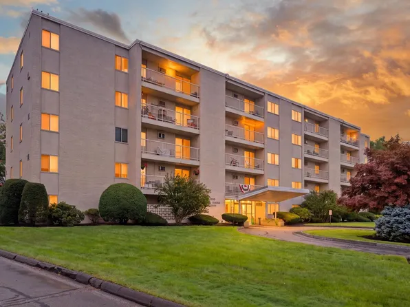 200 Park Terrace Dr APT 255, Stoneham, MA 02180