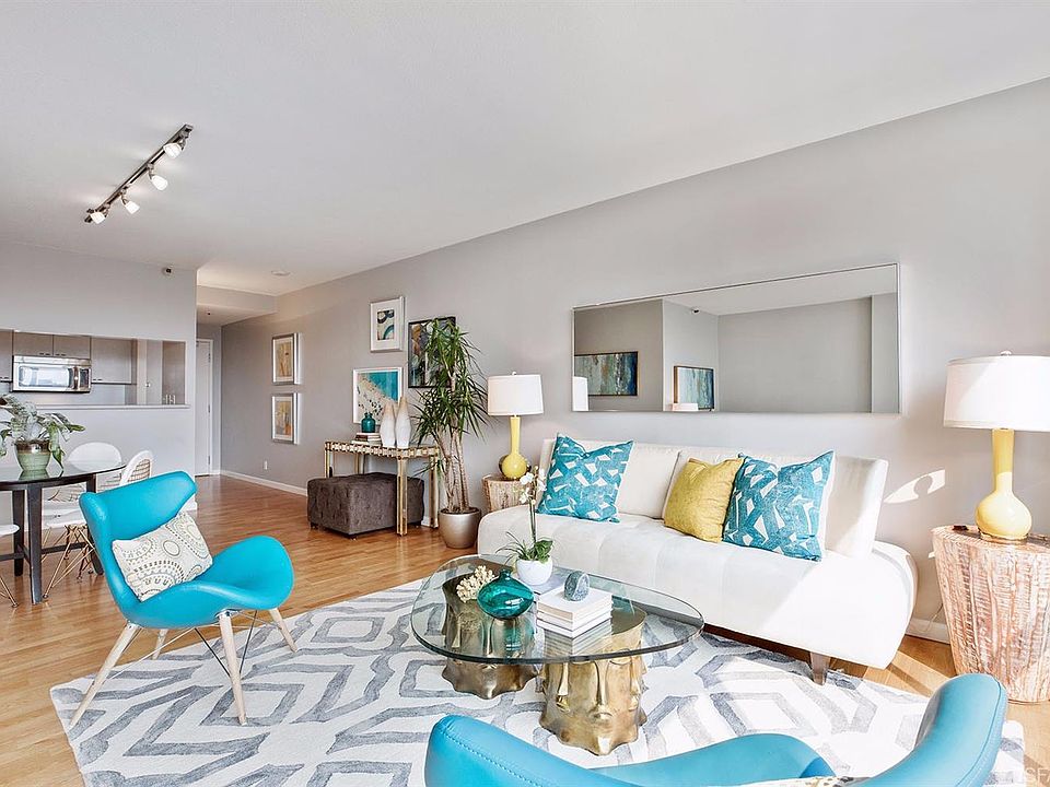 1st image of 300 3rd St APT 1110