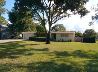 1833 Lake Pickett Rd, Orlando, FL 32826